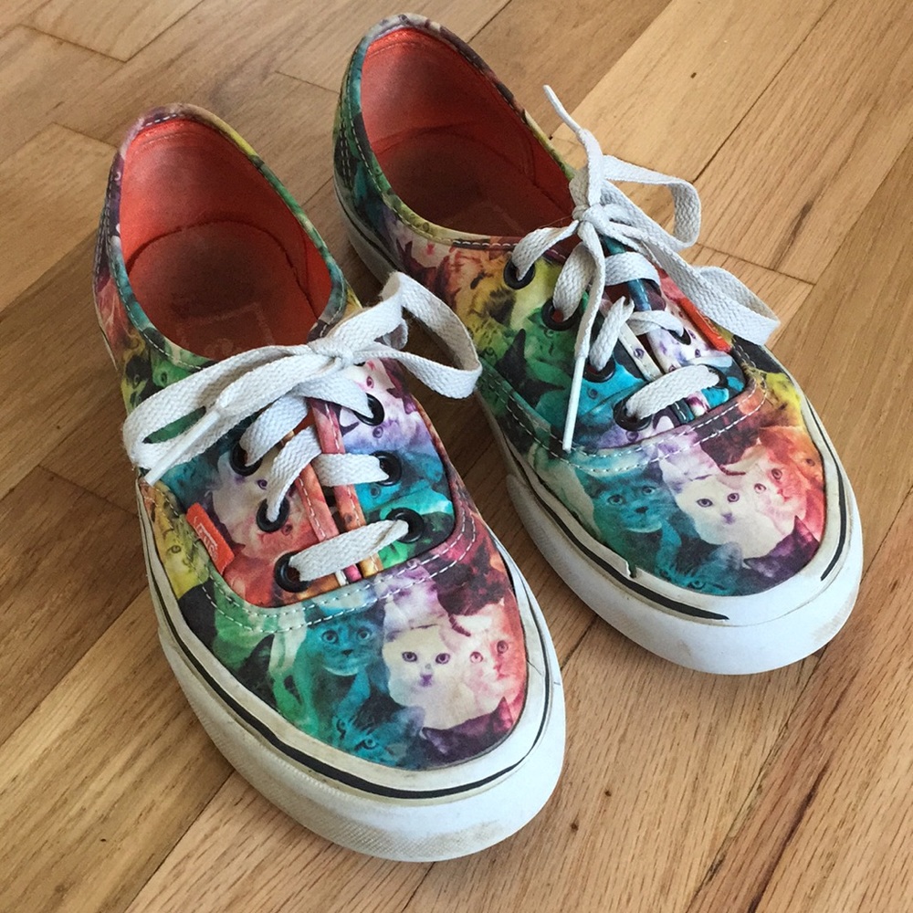 Cat Vans